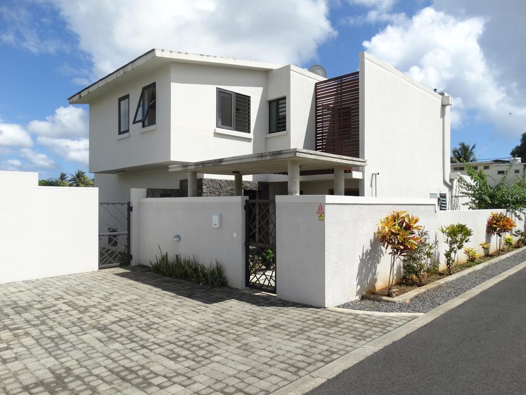 Villa Soleil Trou aux Biches Luaran gambar